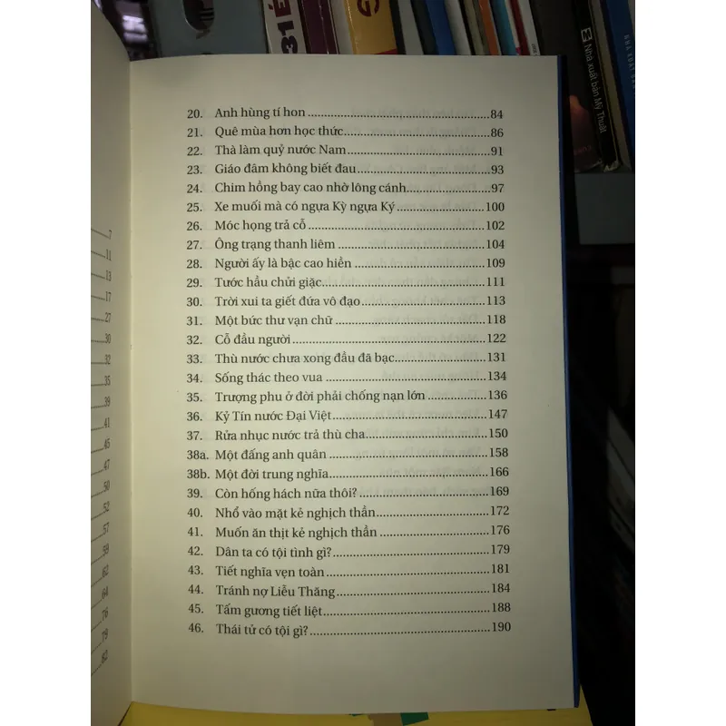 Những trang sử vẻ vang - Nguyễn Lân 730783