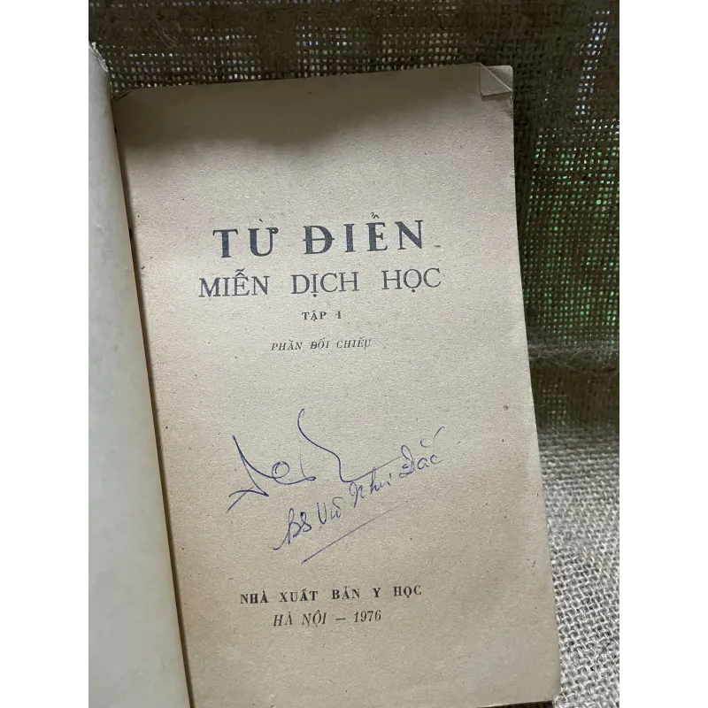 Từ điển miễn dịch học - 1976 926106