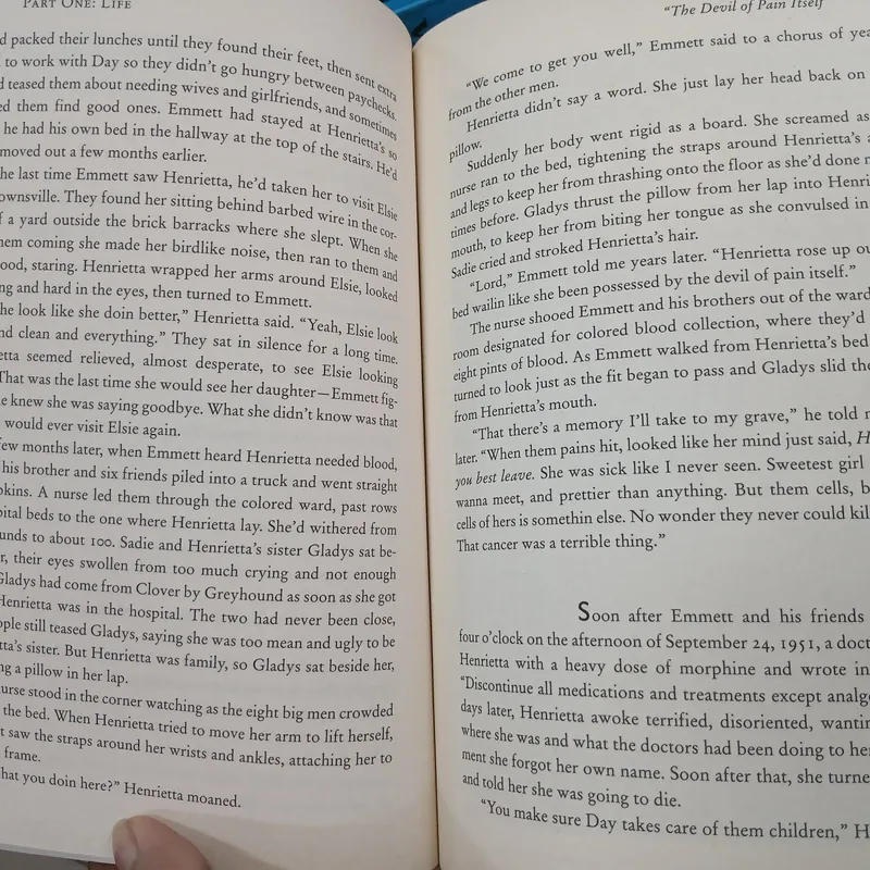 THE IMMORTAL LIFE OF HENRIETTA LACKS - CUỘC SỐNG BẤT TỬ CỦA HENRIETTA LACKS 562350