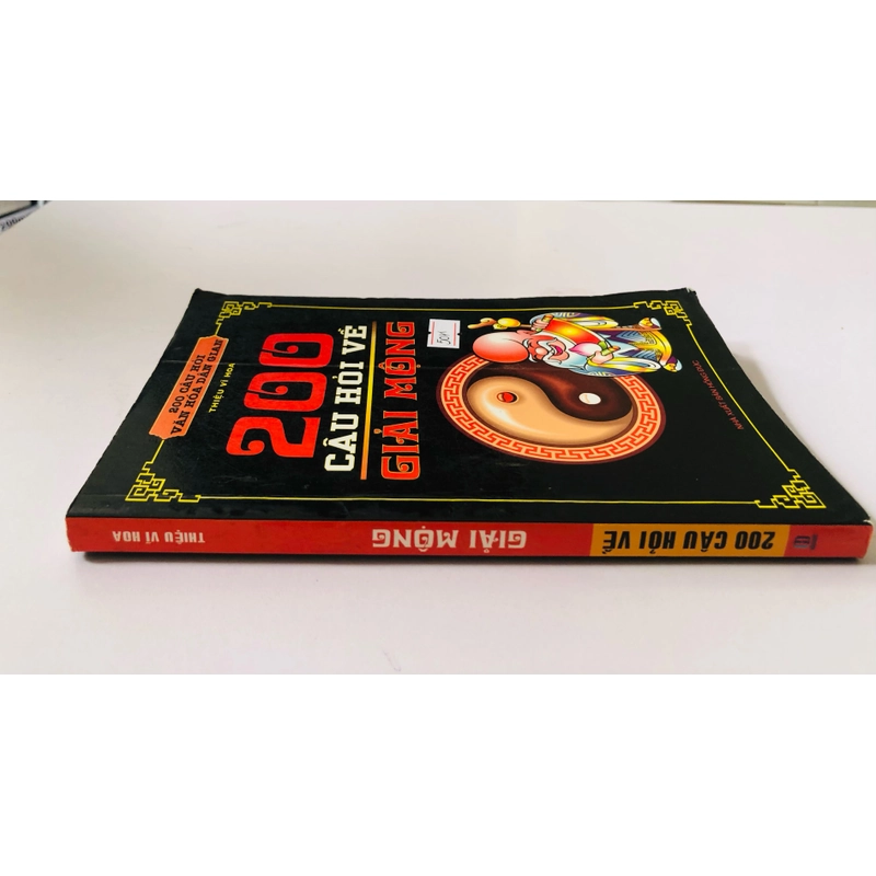 200 CÂU HỎI VỀ GIẢI MỘNG - 247 trang, nxb: 2012 336638