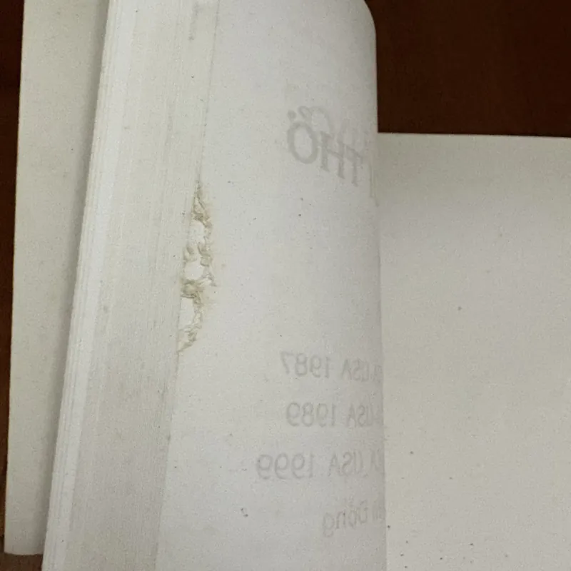 II Sách Phật Giáo: Kinh Quán Niệm Hơi Thở - Nhất Hạnh (Dịch Và Chú Giải) - Lá Bối 589578
