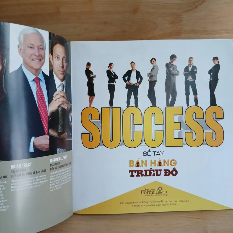 Sổ Tay Bán Hàng Triệu Đô (Bảo Bối Bán Hàng Thế Kỷ 21) - Success Formation 571118
