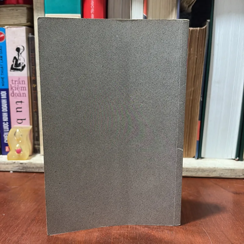 II An English Convetsation _ Training Guide Courtesy For The Hospitality Industry 724142