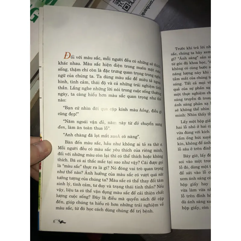 Chữa bệnh bẳng màu sắc  714179