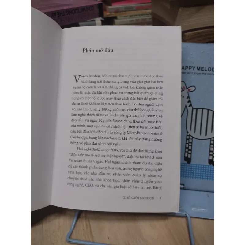 Sách: Thế giới nghịch - TG: Michael Crichton (B2) 933516