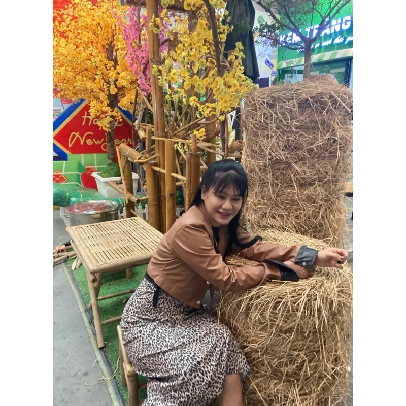 Set 3 món gồm chân váy, áo khoác, áo thun 793060