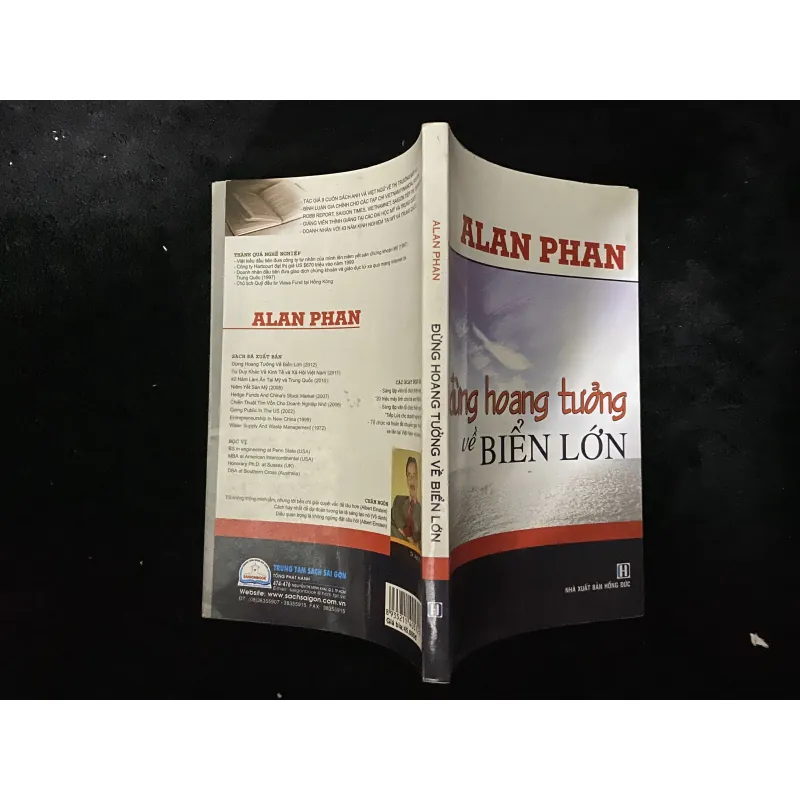 Đừng hoang tưởng ra biển lớn 991524