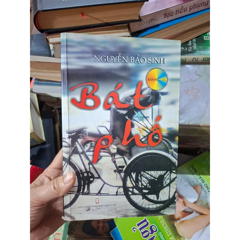 Bát phố của Nguyễn Bảo sinh 936334