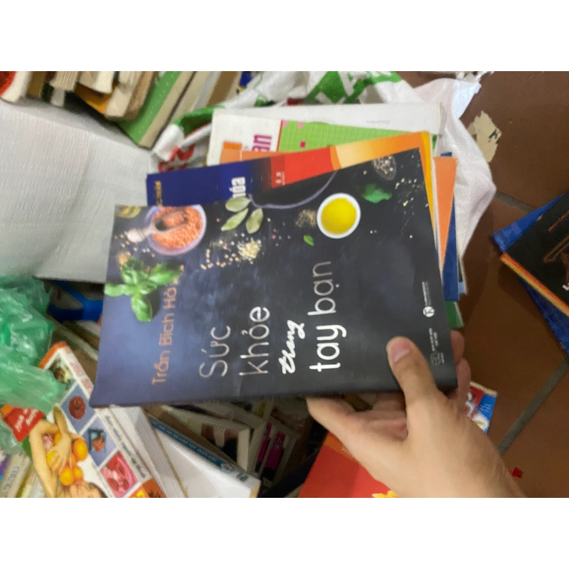 Sách sức khỏe trong tay bạn 310188
