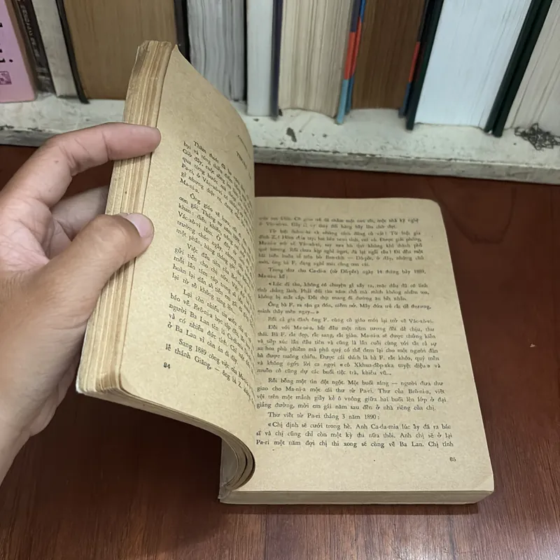 II Sách Xưa: MARI QUIRI - EVƠ QUIRI - 1982 591659