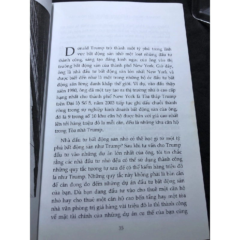 Donald Trump Chiến lược đầu tư bất động sản Những bài học của tỷ phú Trump cho nhà đầu tư nhỏ 2010 mới 80% bẩn nhẹ George H.Ross và Andrew James McLean HPB0808 KỸ NĂNG 198477