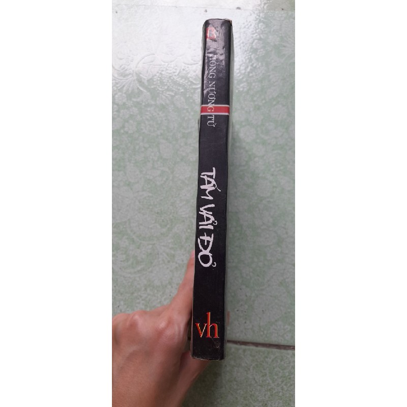TẤM VẢI ĐỎ 4814