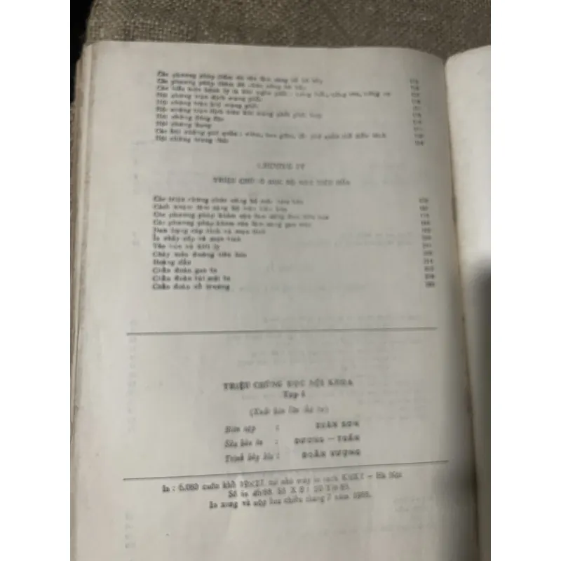 TRIỆU CHỨNG HỌC NỘI KHOA- 2 tập, khổ lớn, 500 trang  750273