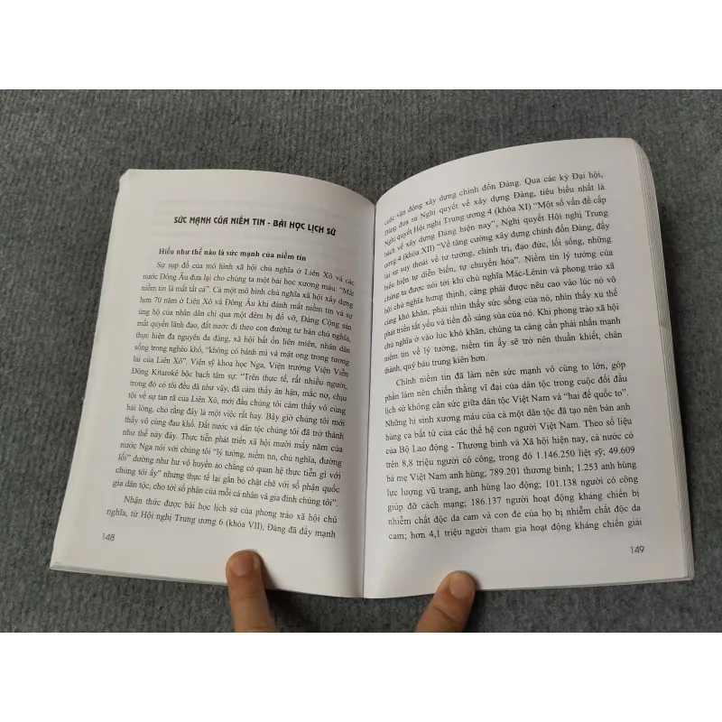 MỘT SỐ VẤN ĐỀ VỀ VĂN HOÁ VIỆT NAM ĐƯƠNG ĐẠI 717910