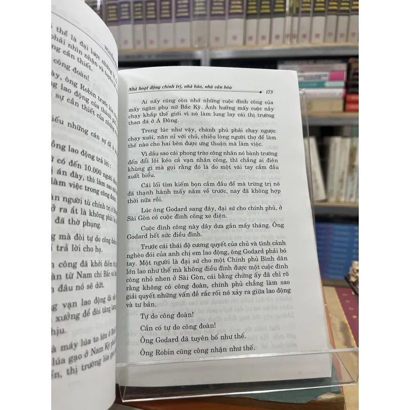 NGUYỄN VĂN NGUYỄN NHÀ HOẠT ĐỘNG CHÍNH TRỊ NHÀ BÁO NHÀ VĂN HOÁ 602509