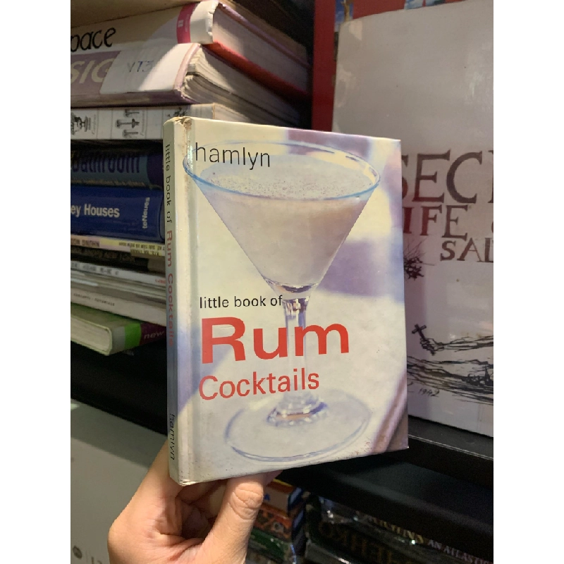 THE LITTLE BOOK OF RUM COCKTAILS - Hamlyn 362367