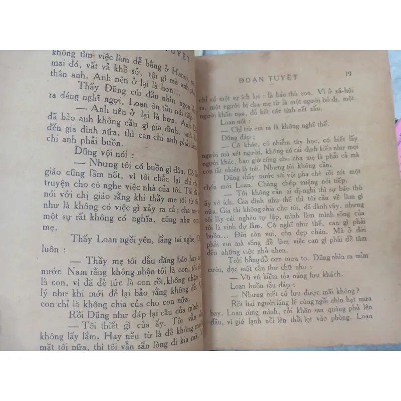 Đoạn tuyệt - Nhất Linh 291584