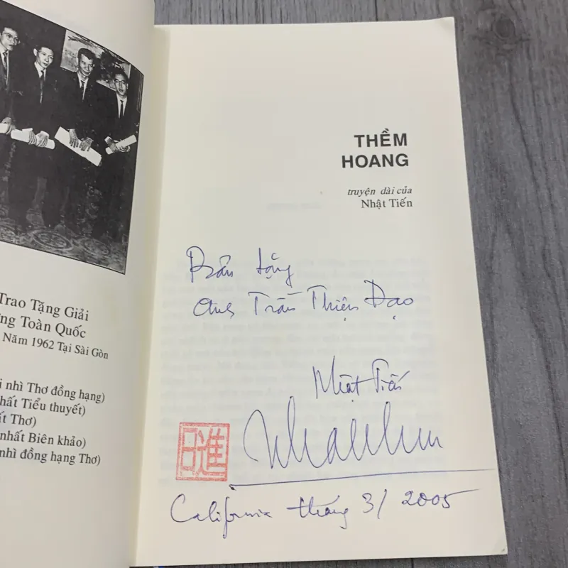 Thềm hoang - nhật tiến. Có chữ ký tác giả. 10b1 1026211