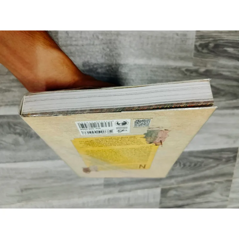 NGÀN NĂM ÁO MŨ - Trần Quang Đức 717770