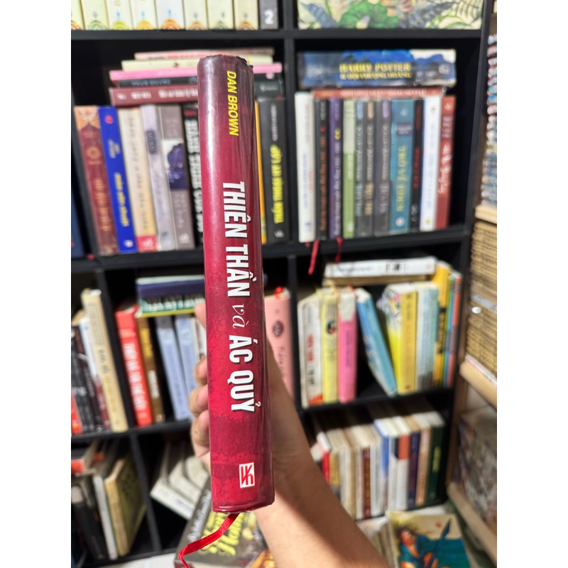Thiên thần và ác quỷ  469456