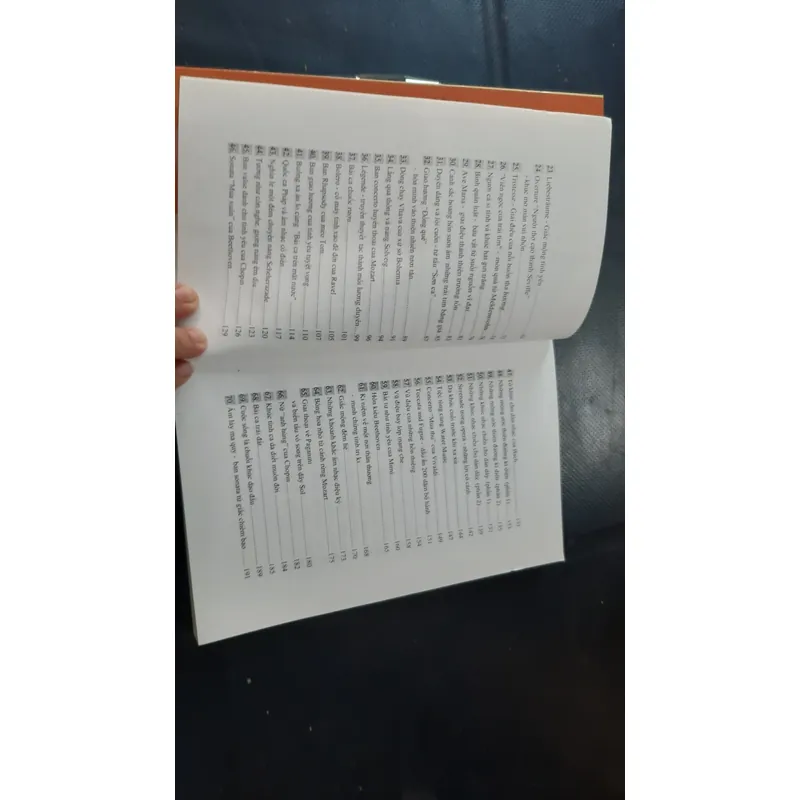 Cùng các bé nghe nhạc cổ điển 718612