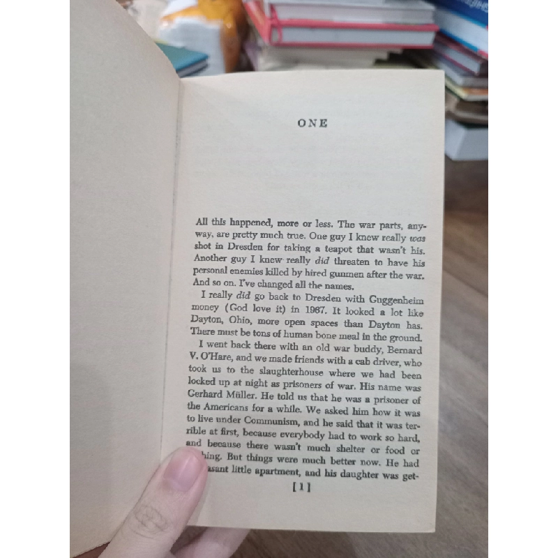 Slaughter house-five - Kurt Vonnegut 499074