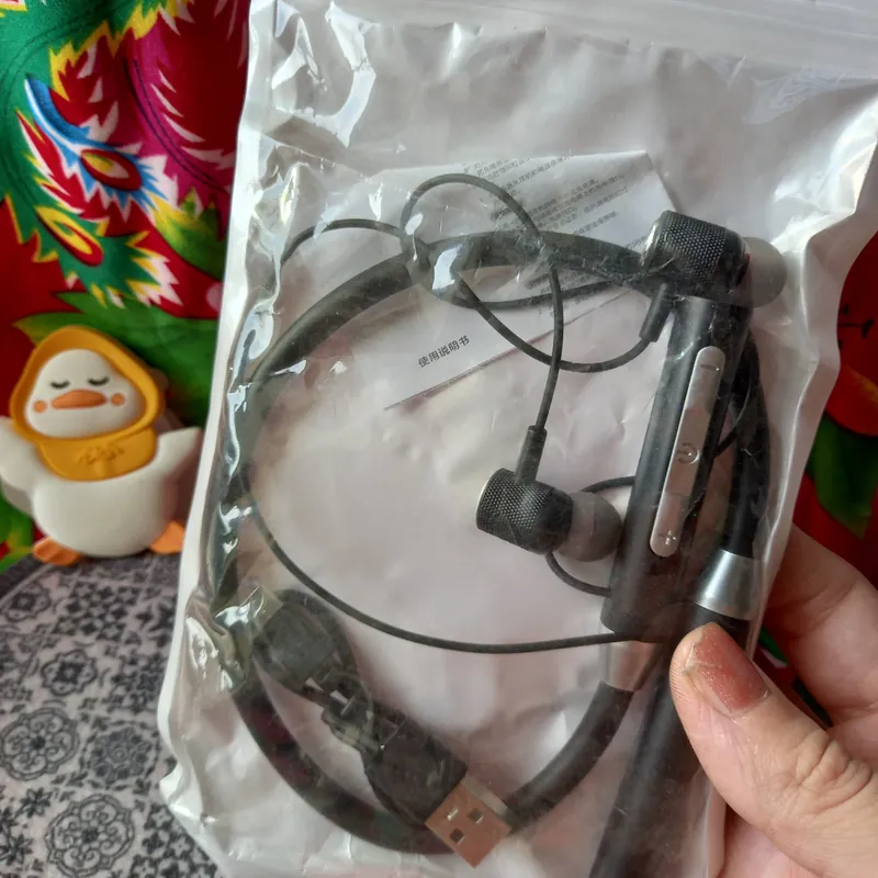Tai nghe nhét tau bluetooth thể thao đeo cổ 573117