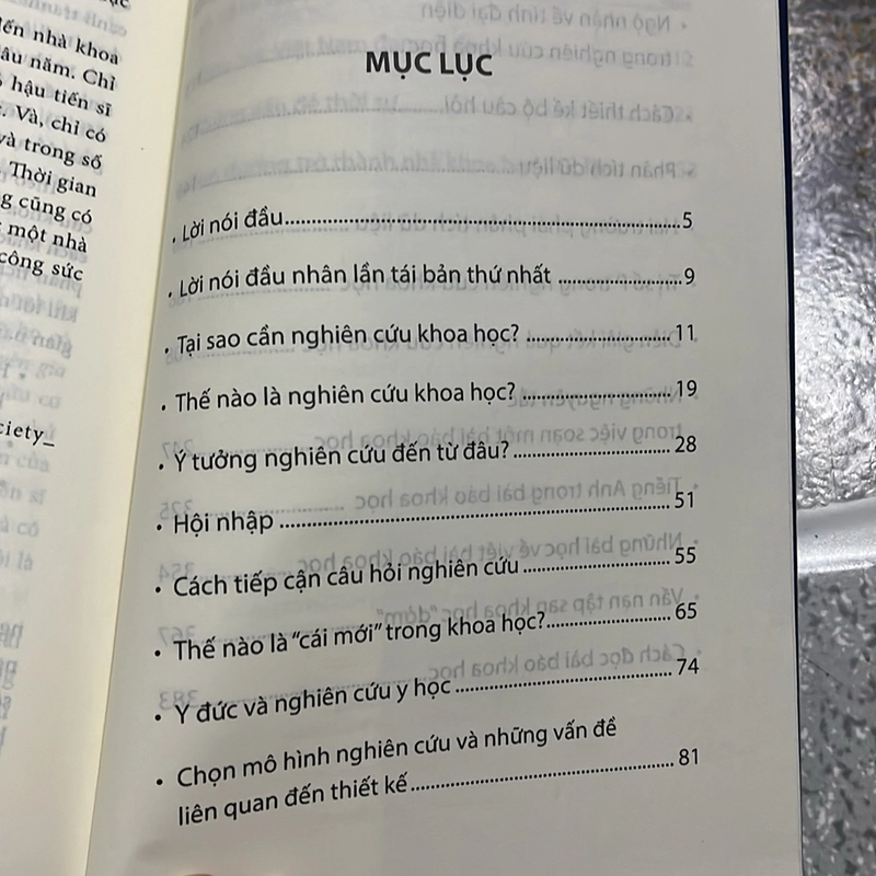 Cẩm nang nghiên cứu khoa học từ ý tưởng đến công bố - Nguyễn Văn Tuấn 498862