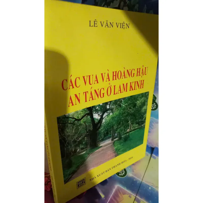 các vua và hoàng hậu an táng ở lam kinh 1022157
