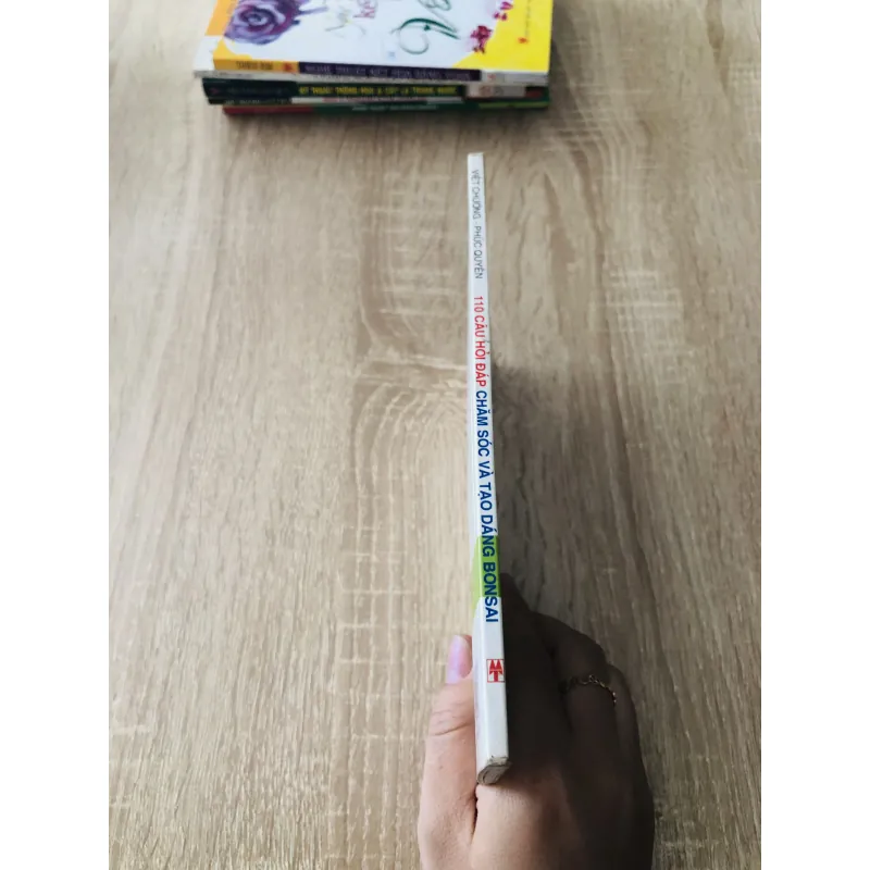 110 CÂU HỎI ĐÁP CHĂM SÓC VÀ TẠO DÁNG BONSAI 1007318