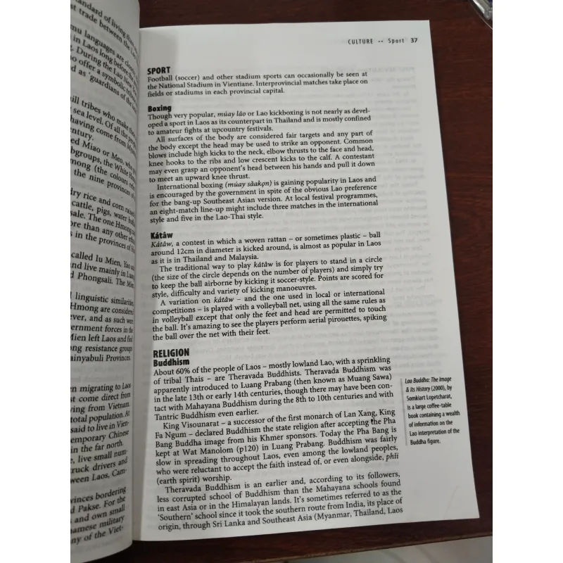 LAOS - JOE CUMMINGS, ANDREW BURKE 957507