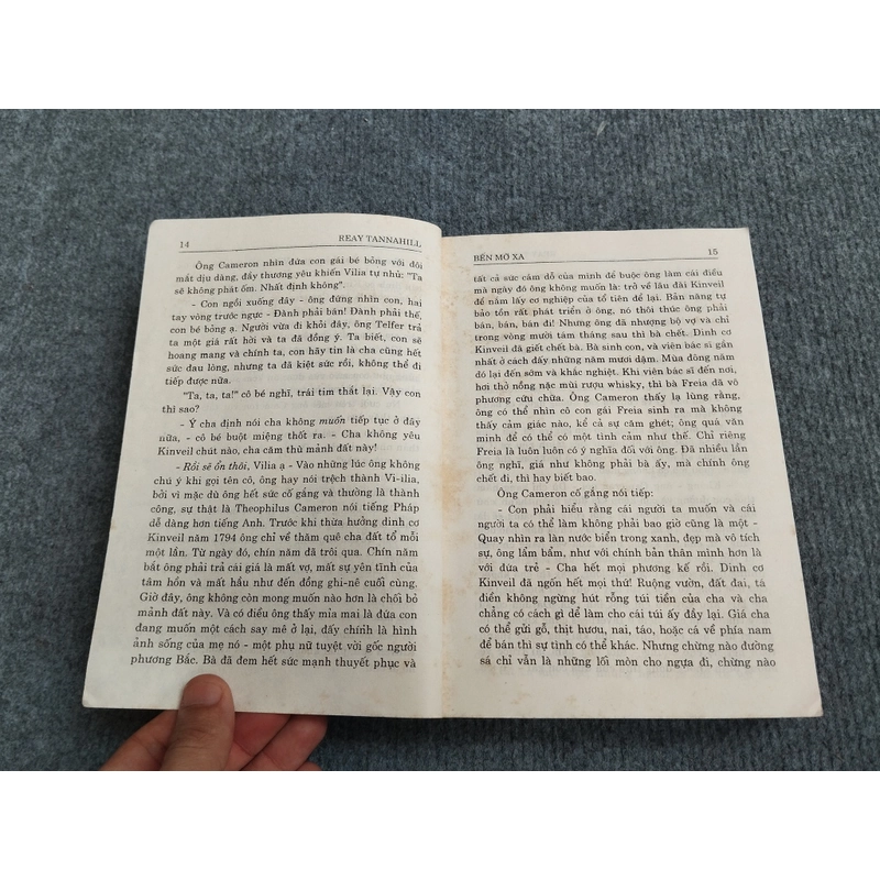 BẾN MỜ XA - REAY TANNAHILL 478640