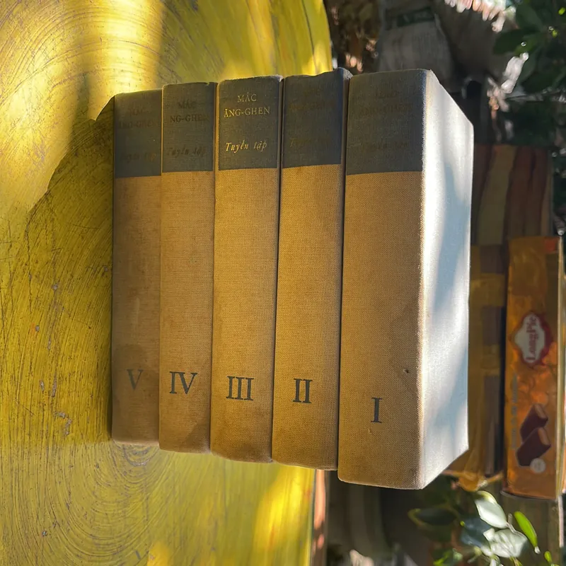 MÁC - ĂNG-GHEN TUYỂN TẬP- (5 cuốn)- nhà xuất bản sự thật 1983 713228