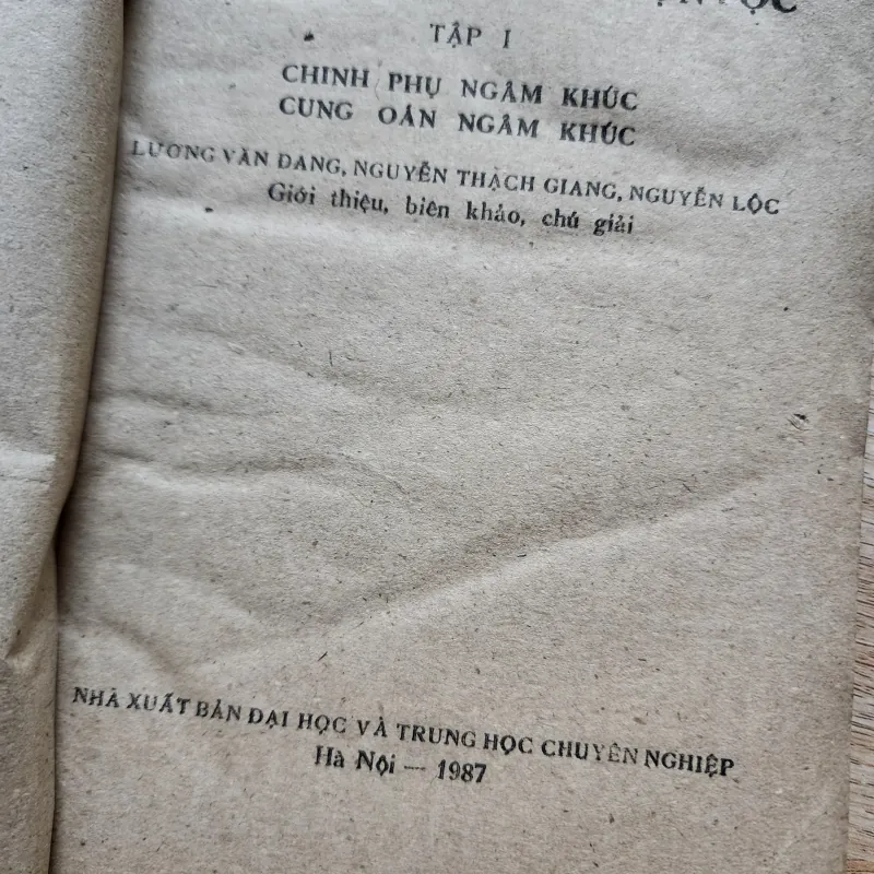 Những khúc ngâm chọn lọc | chinh phụ ngâm khúc. Cung oán ngâm khúc 976308