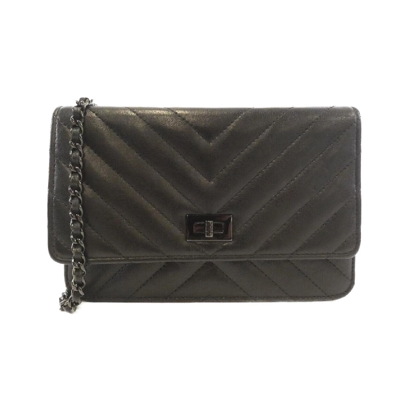 Ví dây chuyền Chanel 621390