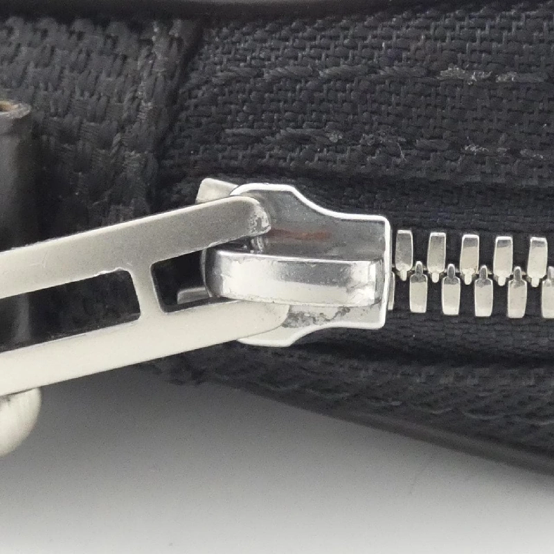 Túi xách vai Louis Vuitton Damier Geant Mini Sitadan M93622 611471