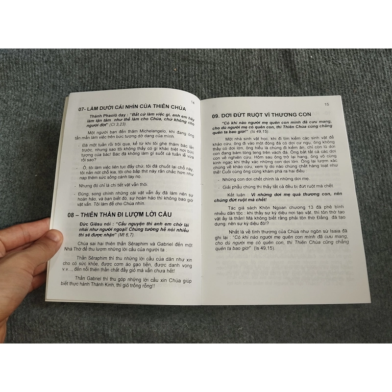 NHỮNG MẪU GƯƠNG SỐNG LỜI CHÚA 517727