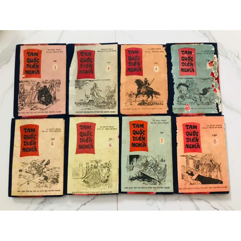 Tam Quốc Diễn Nghĩa - La Quán Trung (Dịch giả: Phan Kế Bính) 997289