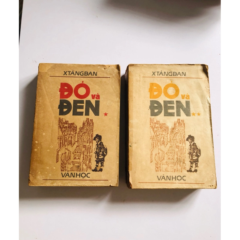 BỘ 2 TẬP ĐỎ VÀ ĐEN 529603