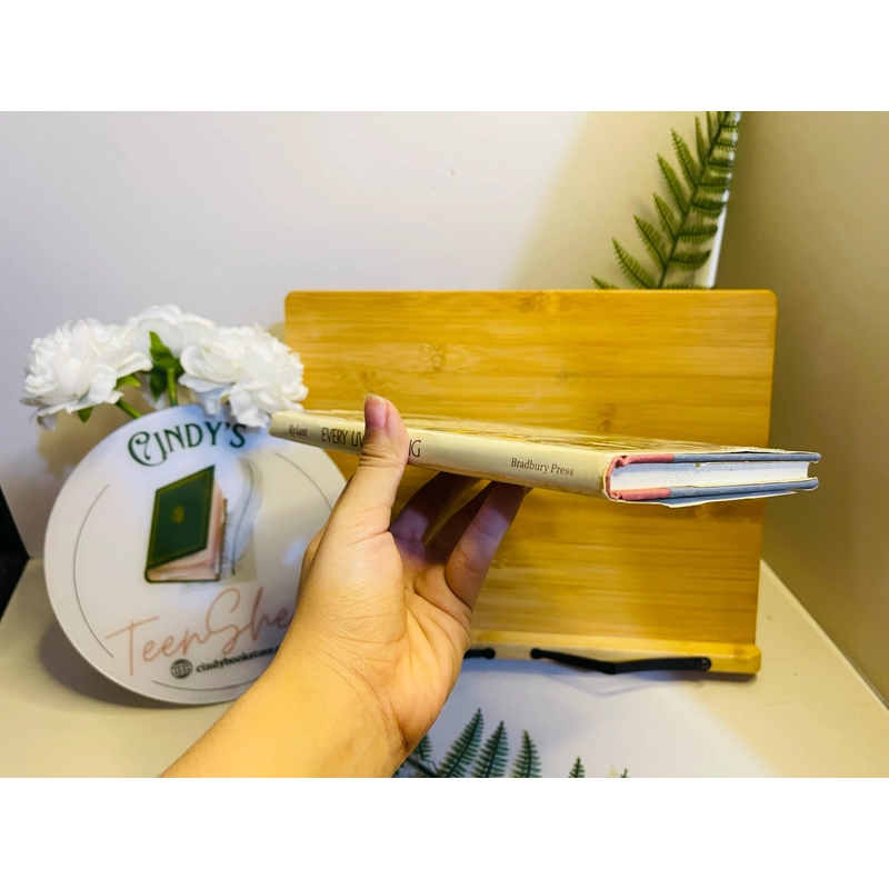 [Sách tiếng Anh 2hand] Like new 90% - Every Living Thing - Cynthia Rylant 504521