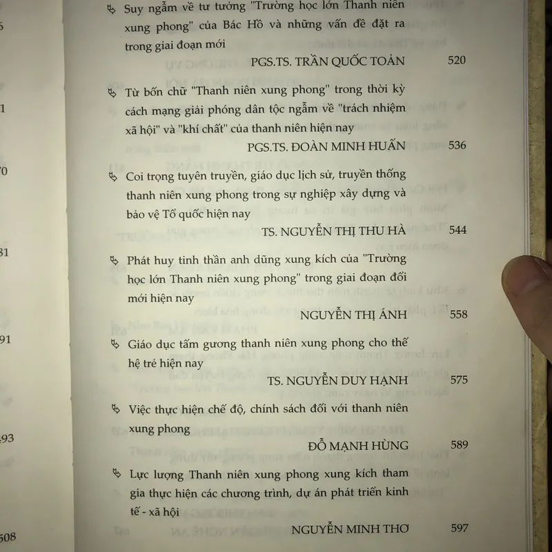 Tư tưởng Hồ Chí Minh về trường học lớn thanh niên xung phong  733559