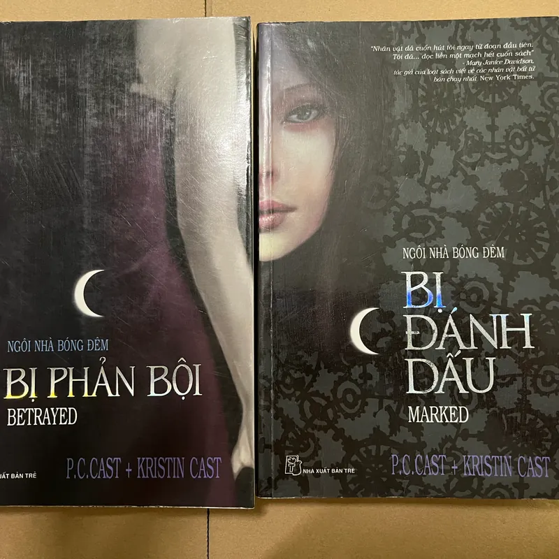 Combo 2q ngôi nhà bóng đêm 562848