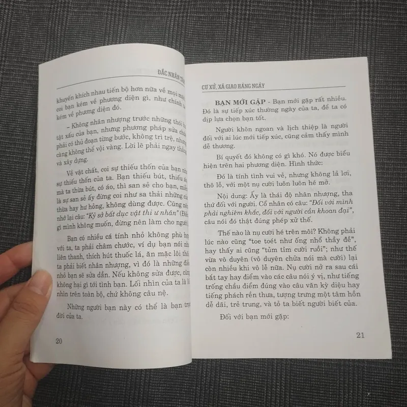 Đắc Nhân Tâm - Cư xử, xã giao hằng ngày - Cung Vũ 682115