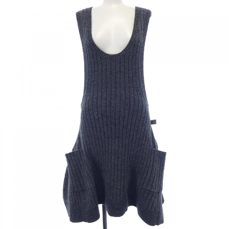 Đầm LOUIS VUITTON 648441