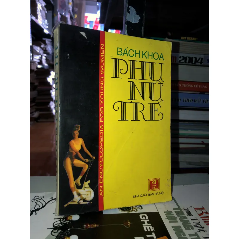 Bách khoa phụ nữ trẻ  998309
