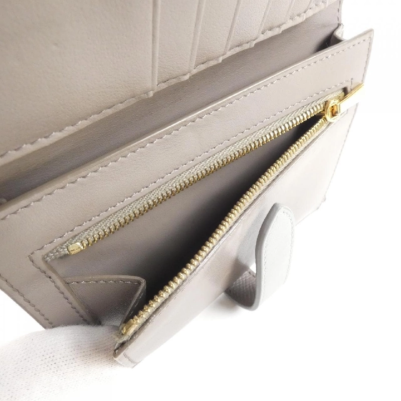 Ví cầm tay trung bình Celine 10B643BRU 622735