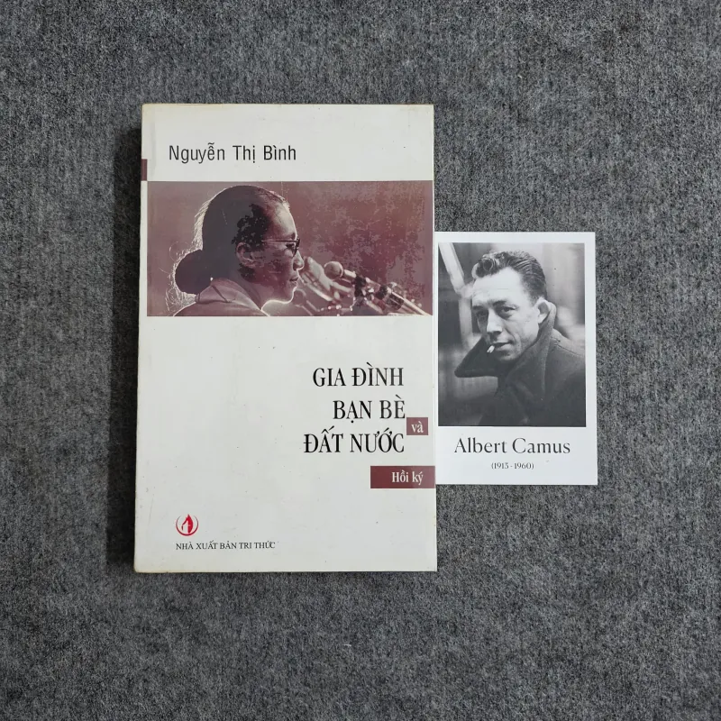 Gia đình, bạn bè, đất nước - hồi ký nguyễn thị bình 1001256