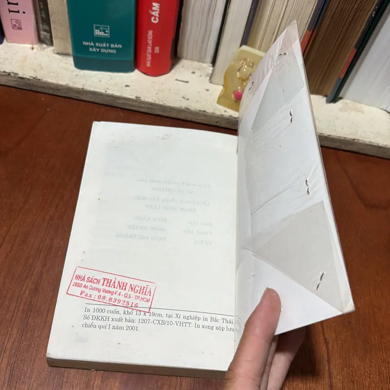 I Văn Học Nước Ngoài: GIAMILIA _ Chuyện Núi Đồi Và Thảo Nguyên - TSINGHIZ AITƠMATỐP - 2001 781598