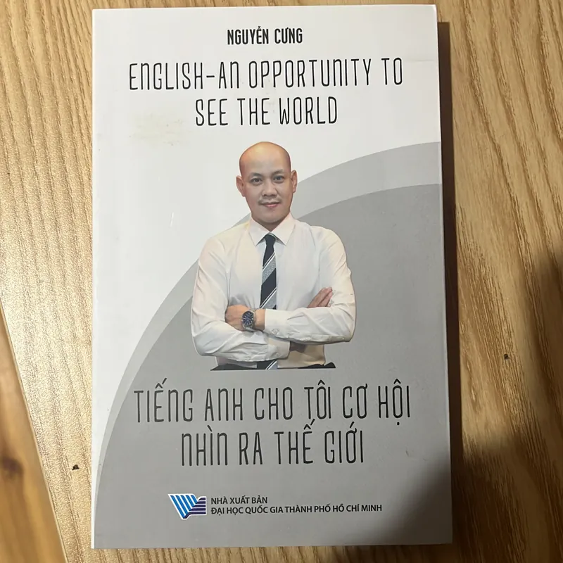 Tiếng Anh cho tôi cơ hội nhìn ra thế giới 591707