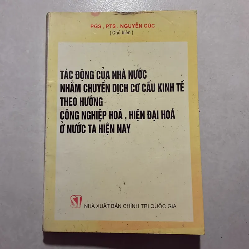 Tác động của nhà nước nhằm chuyển dich cơ cấu kinh tế theo hướng Công nghiệp hoá… 726977